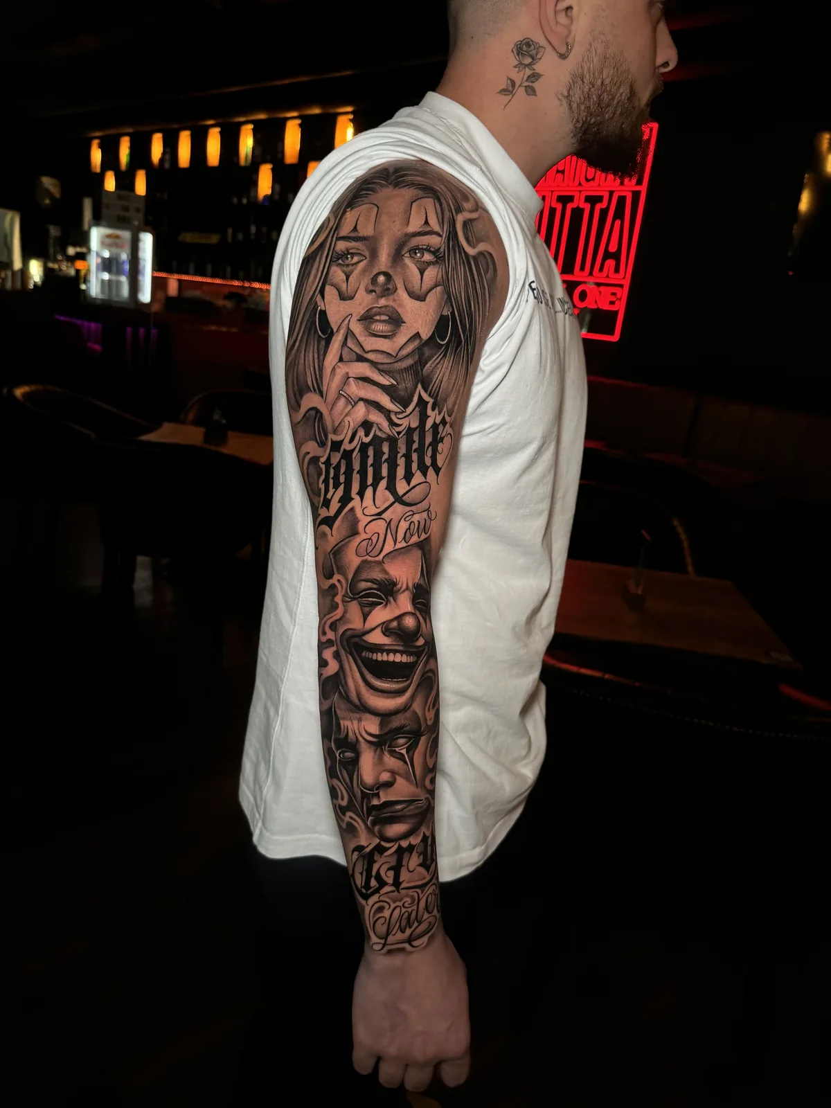 Trabalho de tatuagem da District Tattoo